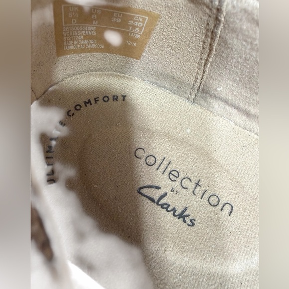 Clarks Women's Cream Espadrille Slip-Ons - Picture 8 of 8